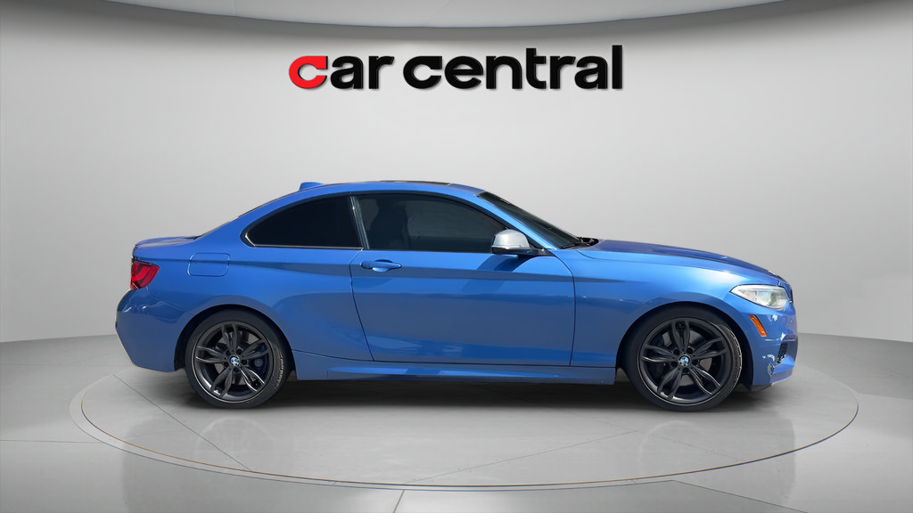 Used 2016 BMW M235i xDrive Coupe AWD/4WD image 6
