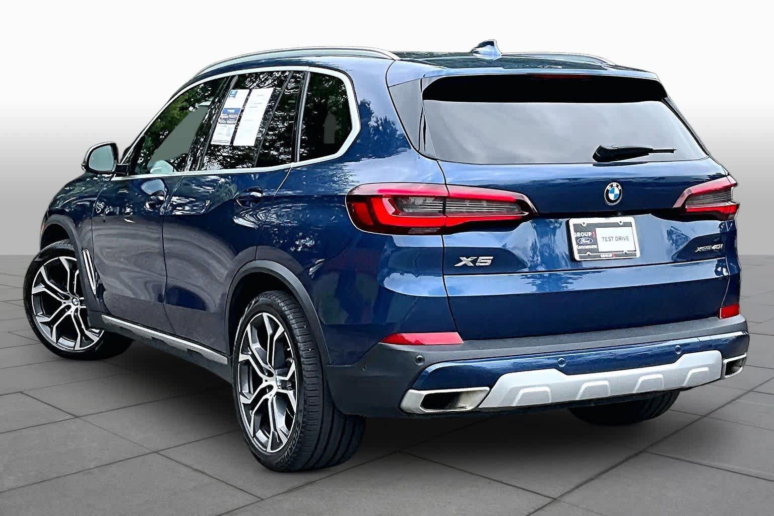 Used 2023 BMW X5 xDrive40i w/ Premium Package AWD/4WD image 12