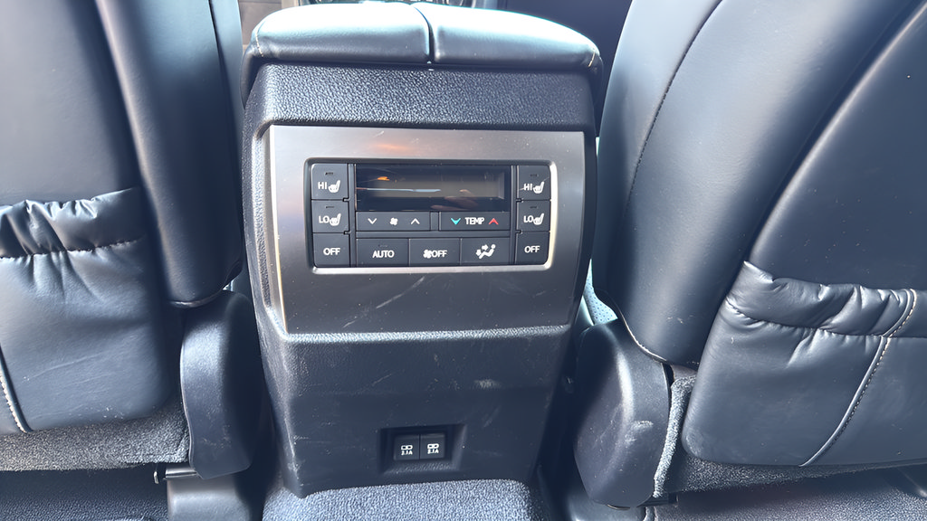 Certified 2023 Lexus RX 350 Premium Plus w/ Accessory Package AWD/4WD image 17