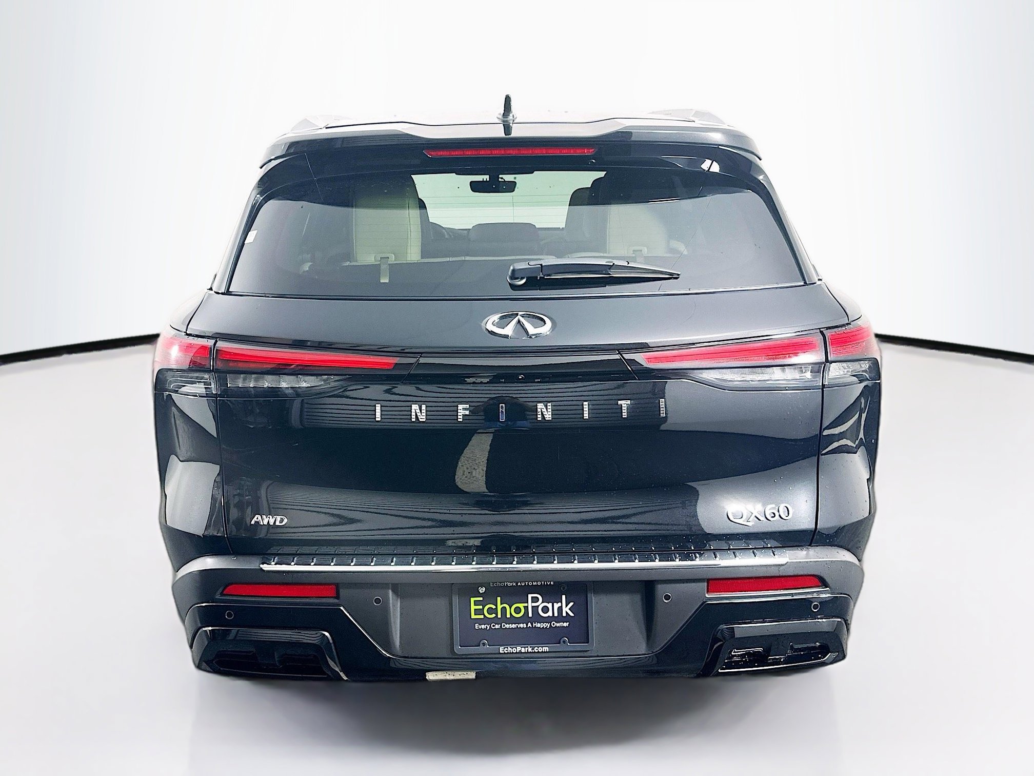Used 2023 INFINITI QX60 Luxe w/ Cargo Package AWD/4WD image 7
