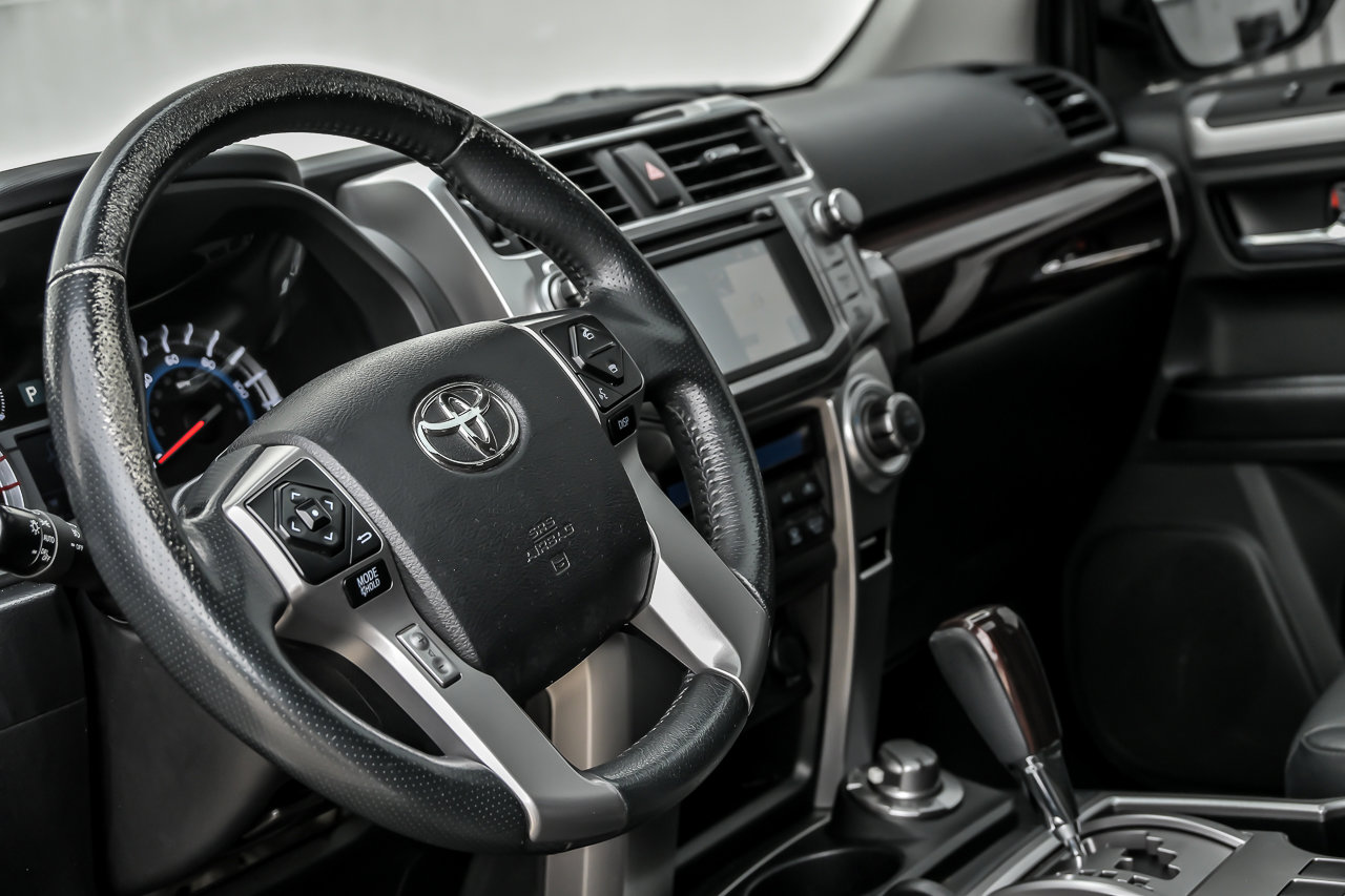 Used 2016 Toyota 4Runner Limited w/ Convenience Package image 31