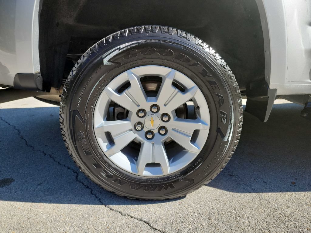 Used 2017 Chevrolet Colorado LT RWD image 15