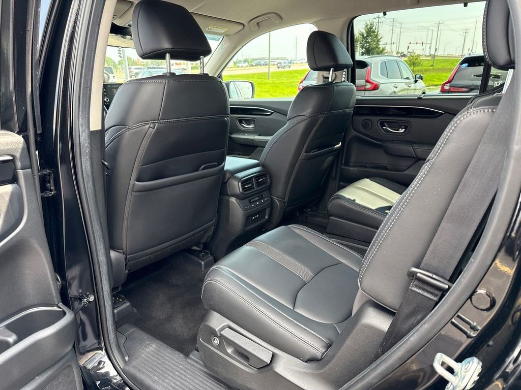 Certified 2024 Honda Pilot EX-L image 15