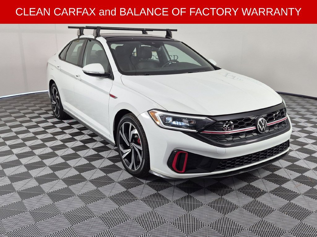 Used 2024 Volkswagen Jetta GLI Autobahn FWD image 2