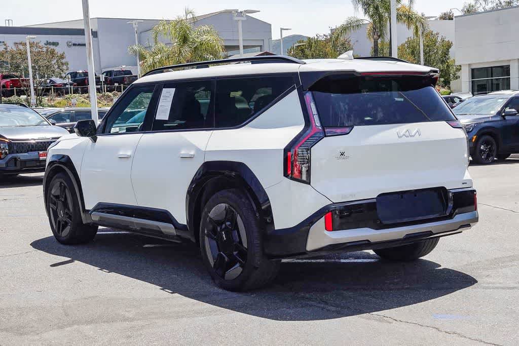 Certified 2024 Kia EV9 GT-Line AWD/4WD image 6