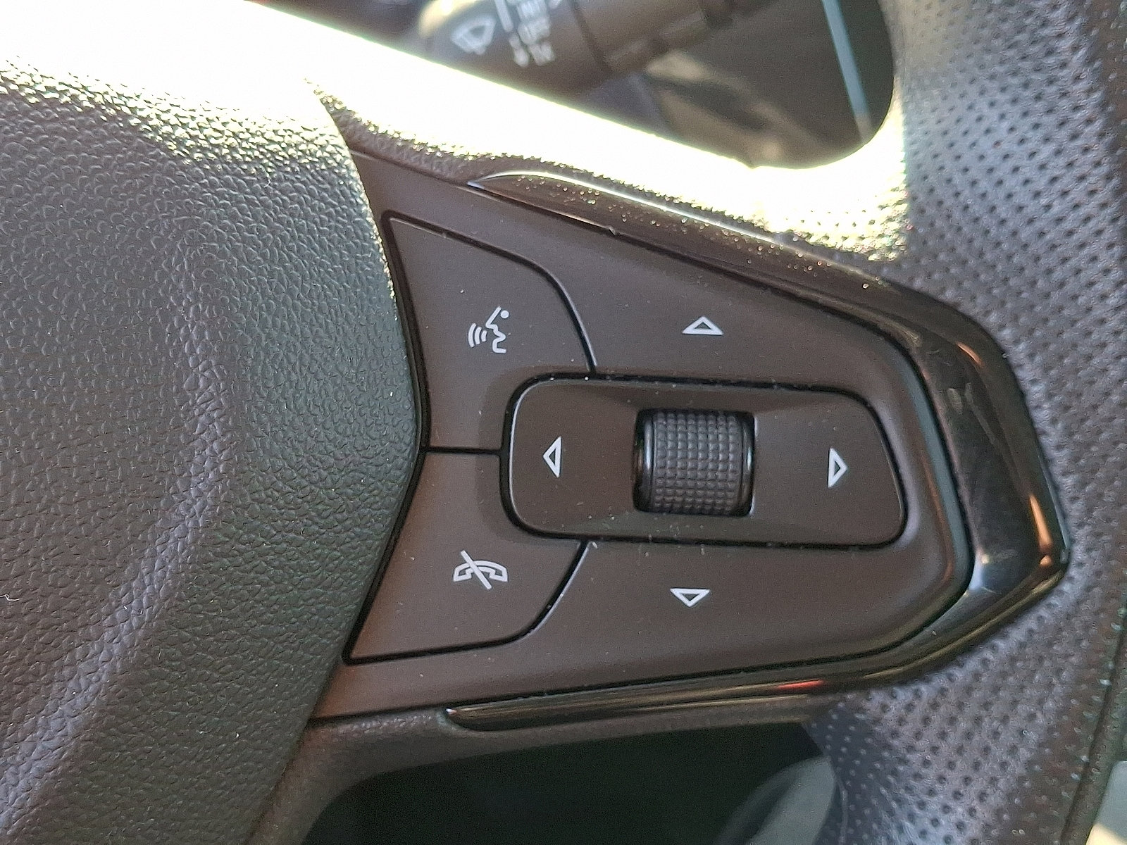 Used 2023 Chevrolet TrailBlazer LT w/ Convenience Package image 21