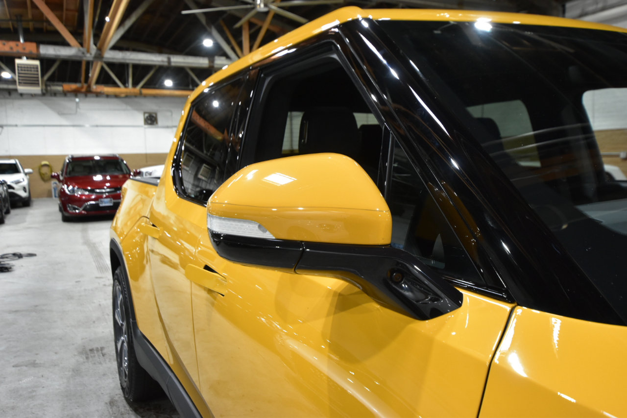 Used 2022 Rivian R1T Adventure image 74