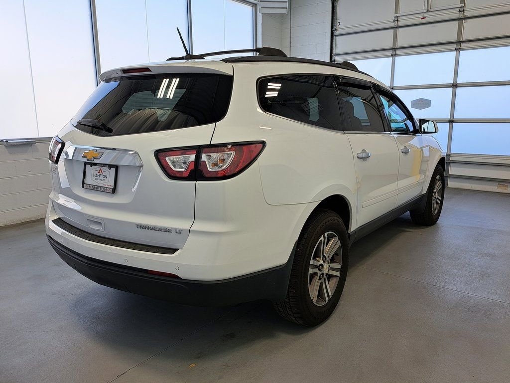 Used 2016 Chevrolet Traverse LT image 5