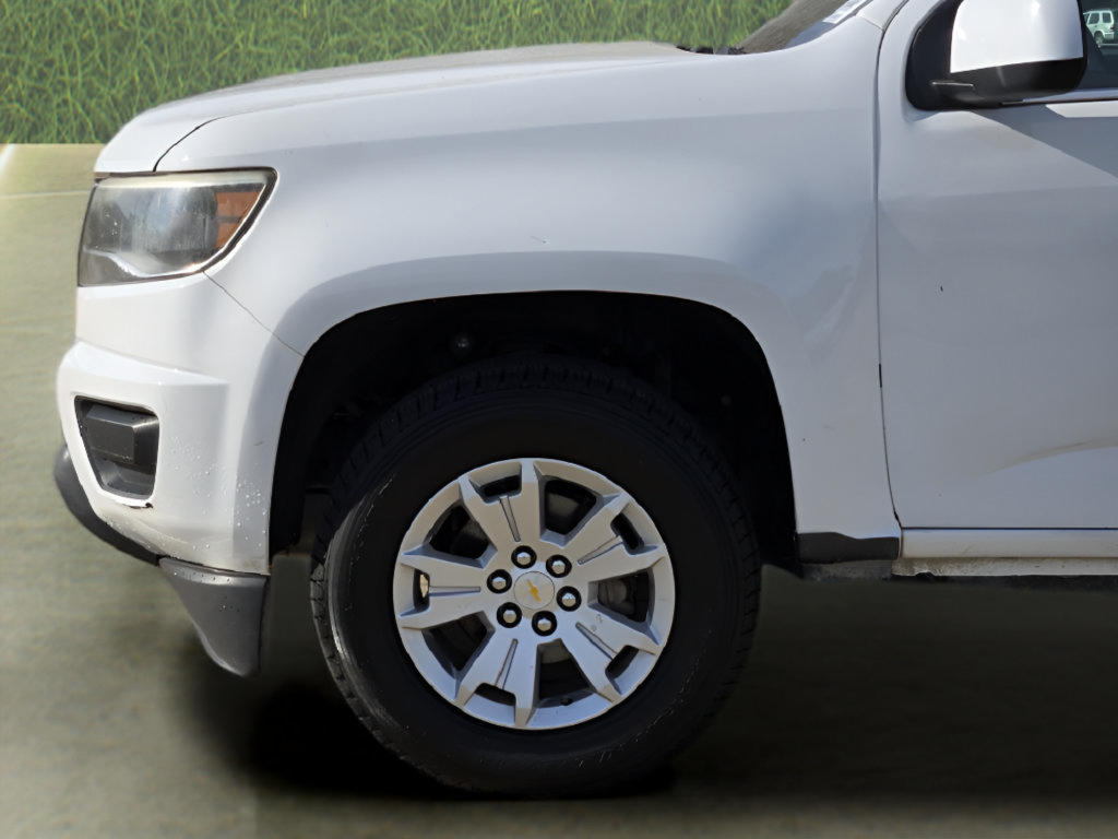 Used 2020 Chevrolet Colorado LT w/ Safety Package RWD image 10
