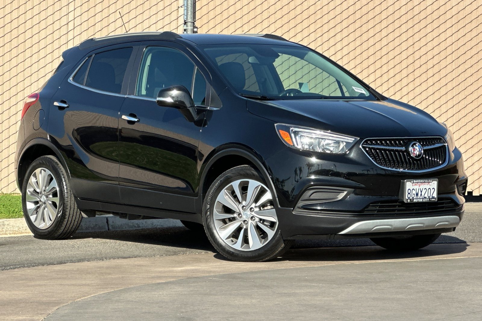 Certified 2019 Buick Encore Preferred w/ Safety Package FWD image 2