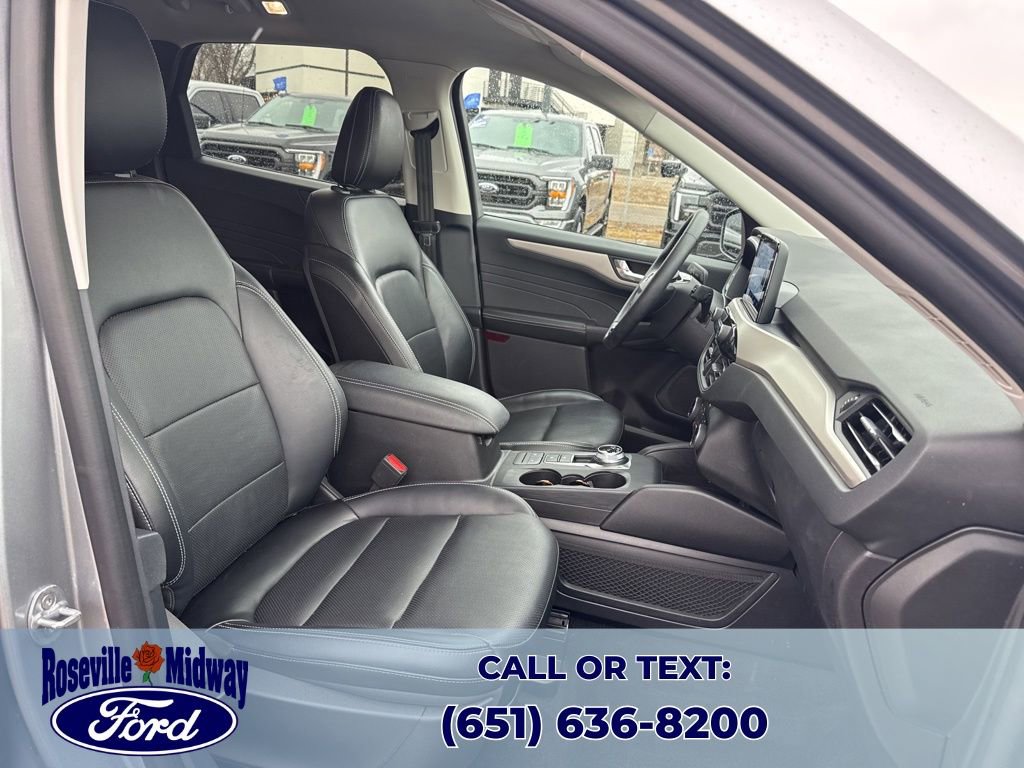 Used 2022 Ford Escape SEL image 35
