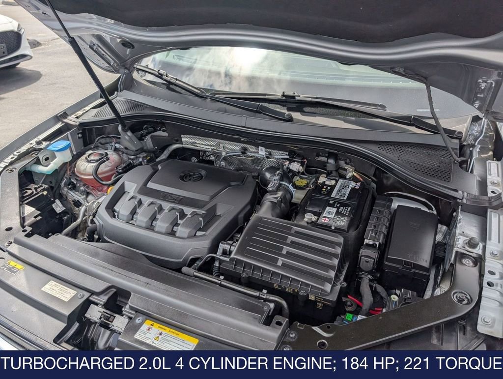 Used 2023 Volkswagen Tiguan SE image 34