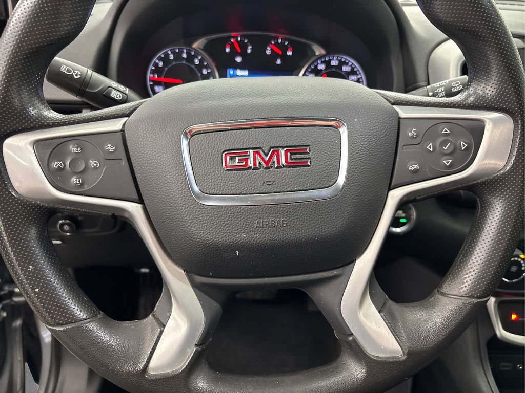 Used 2023 GMC Terrain SLE image 24
