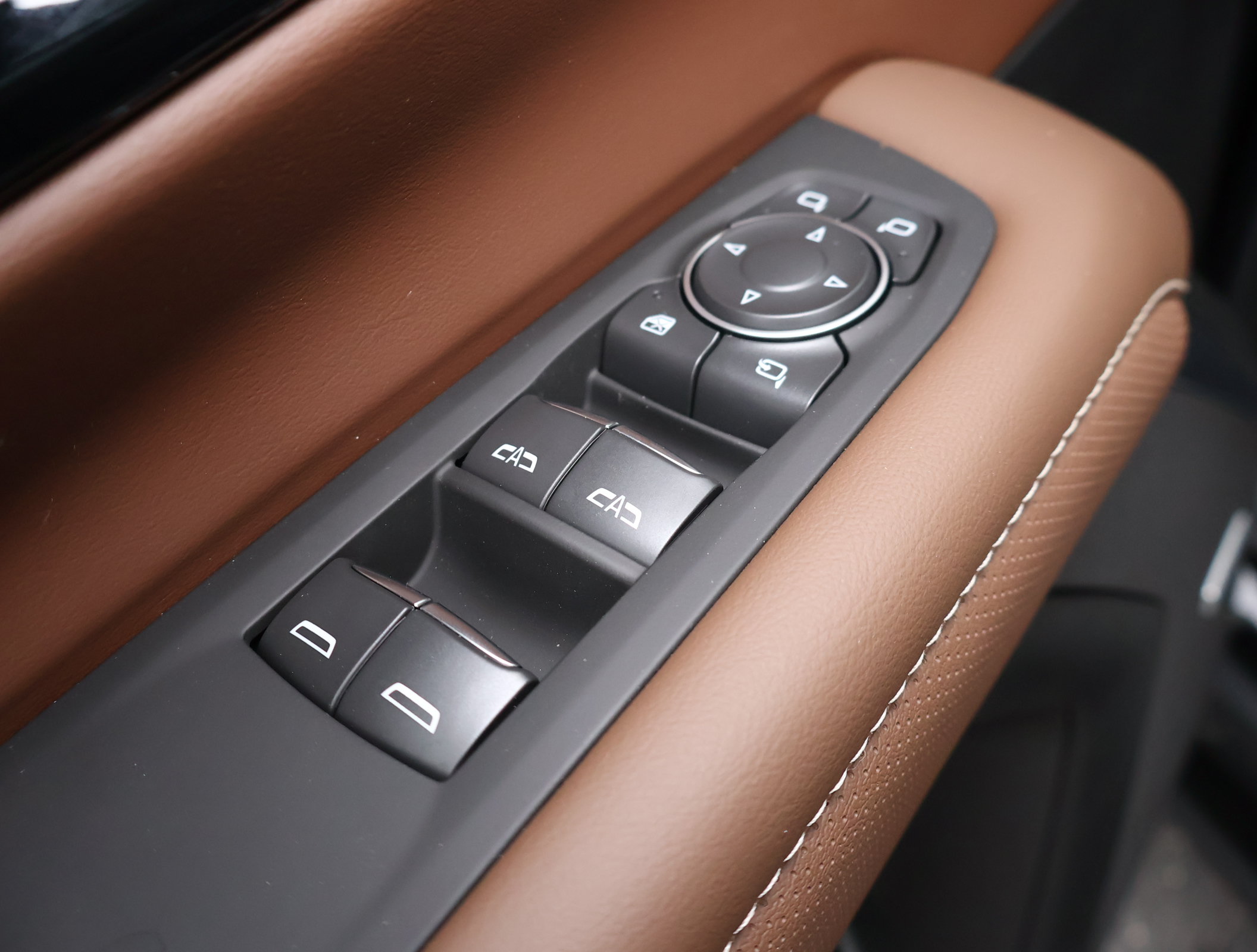 New 2026 Chevrolet Tahoe High Country AWD/4WD image 8