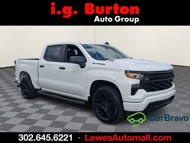 Used 2025 Chevrolet Silverado 1500 Custom w/ Turbomax Blackout Package AWD/4WD image 1
