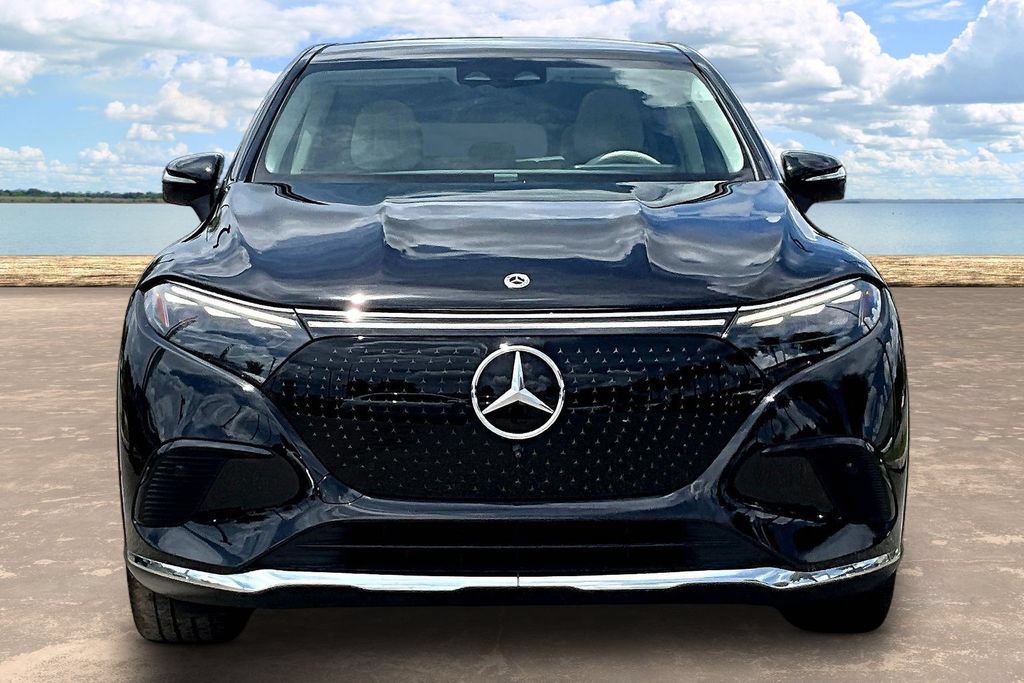 Used 2023 Mercedes-Benz EQS 450+ 4MATIC SUV image 2