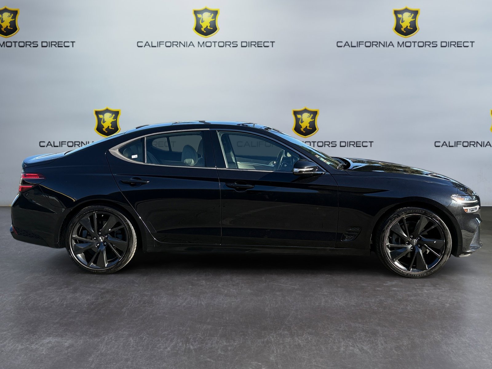 Used 2023 Genesis G70 2.0T w/ Sport Prestige Package image 6