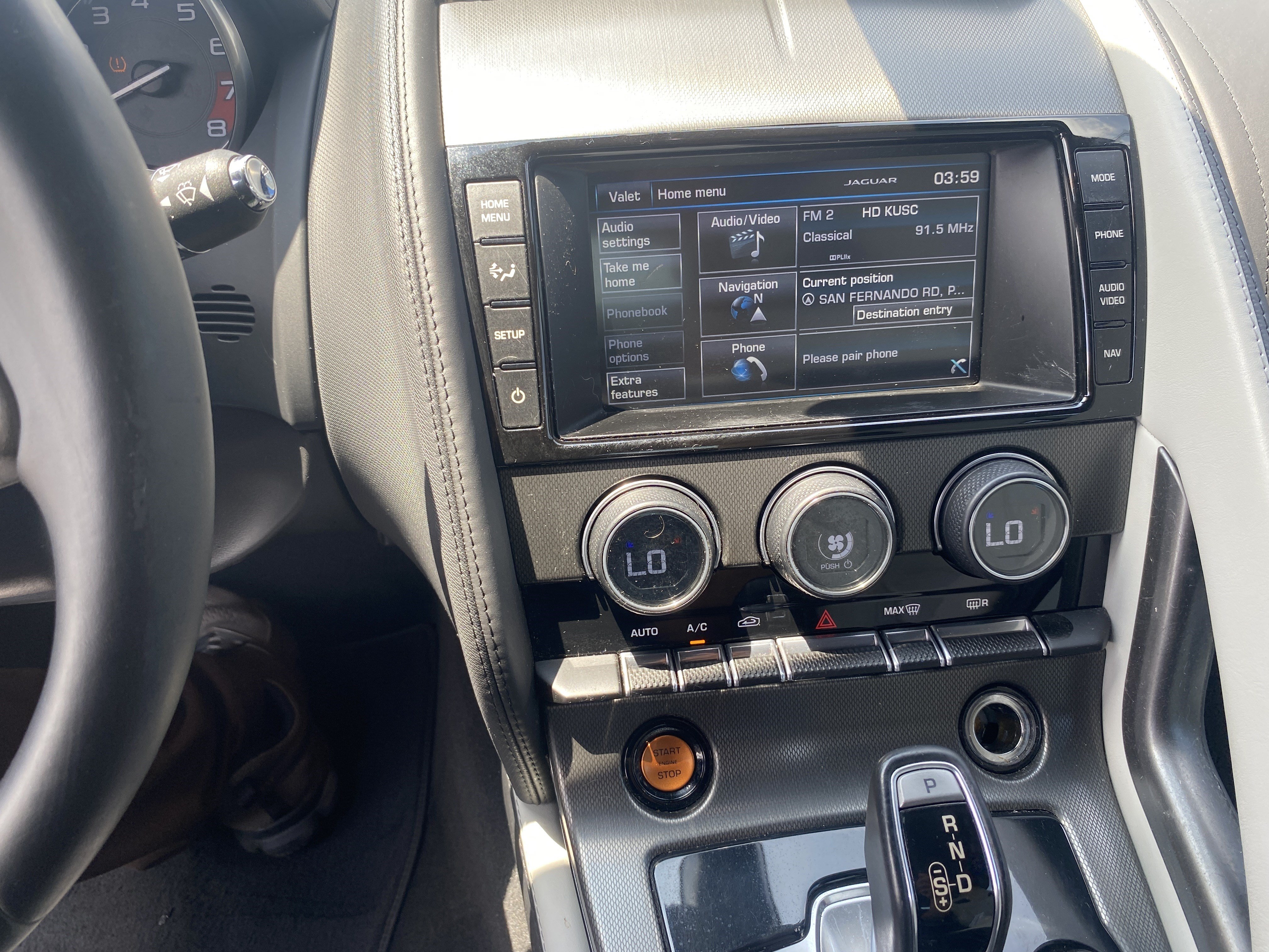 Used 2015 Jaguar F-TYPE Coupe RWD image 14