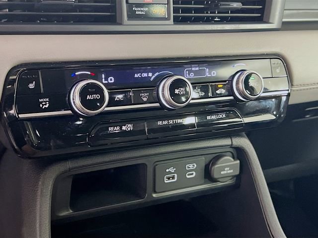 Used 2025 Honda Pilot EX-L image 15