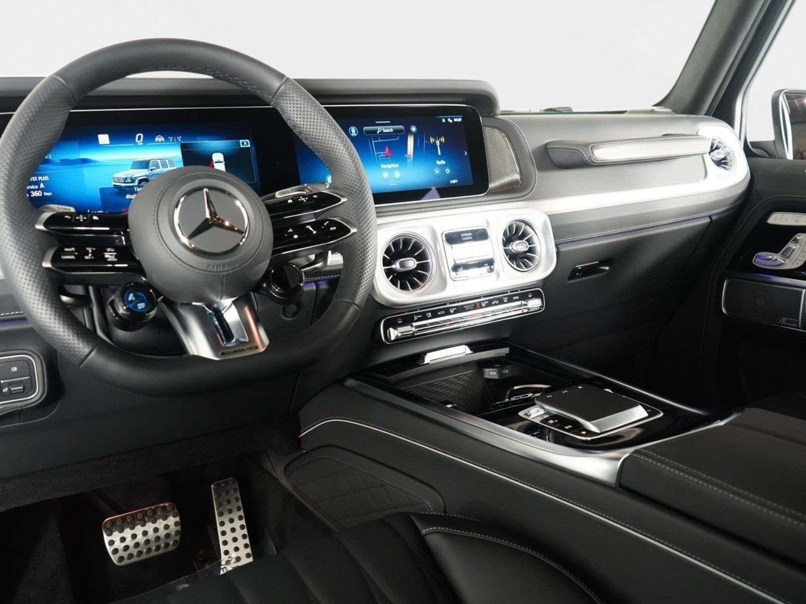 Used 2025 Mercedes-Benz G 63 AMG 4MATIC image 2