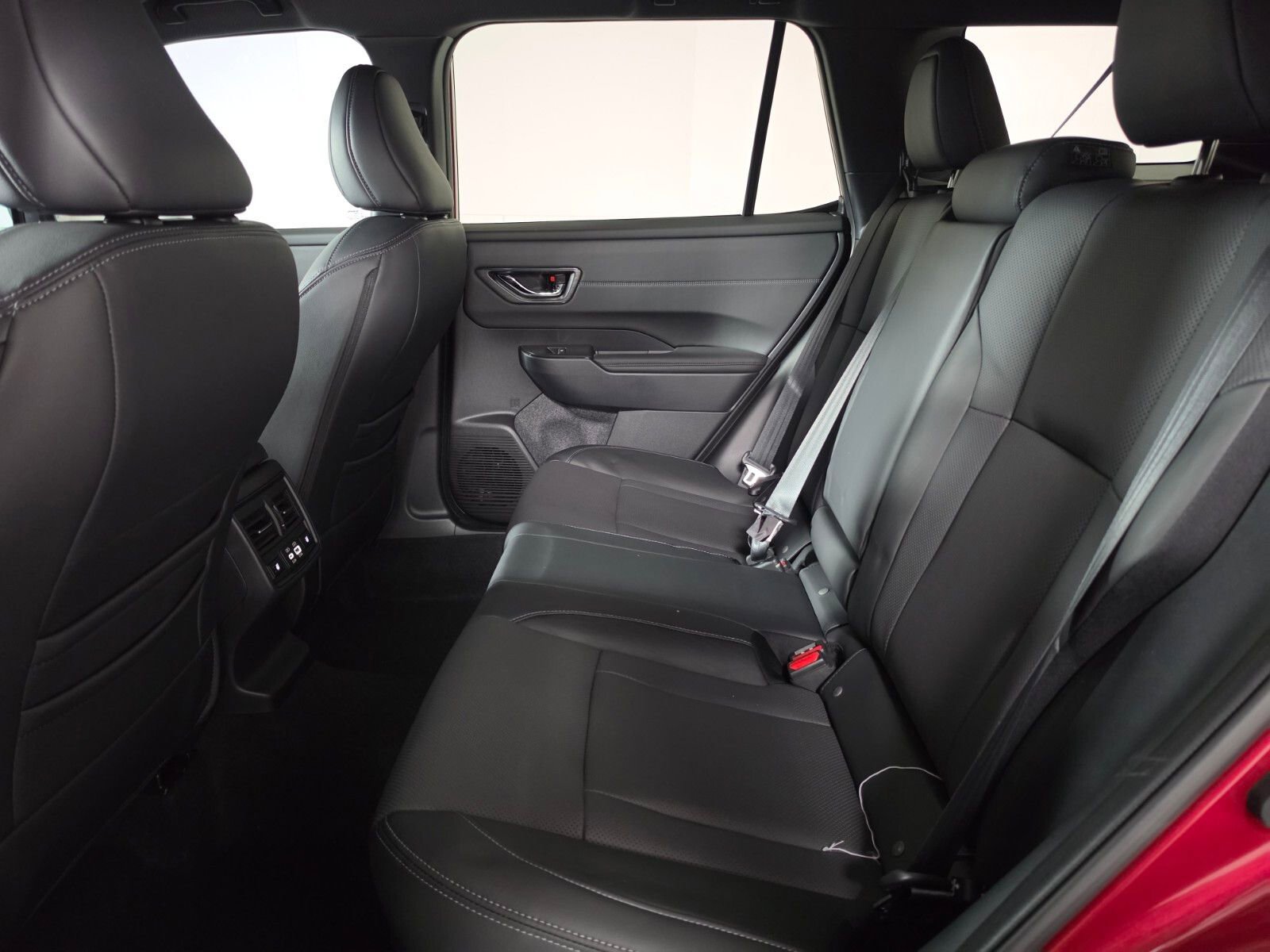 New 2026 Subaru Outback Touring AWD/4WD image 13