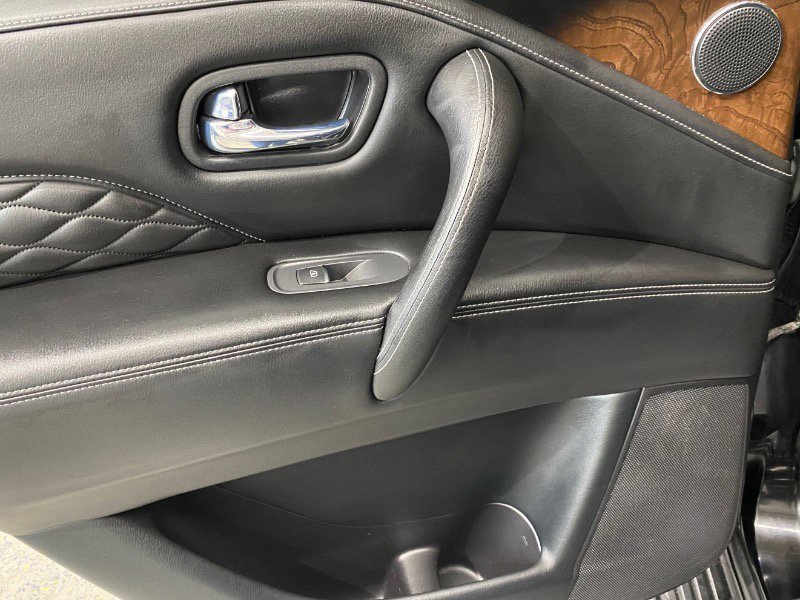 Used 2019 INFINITI QX80 Luxe w/ 22" Wheel Package image 11