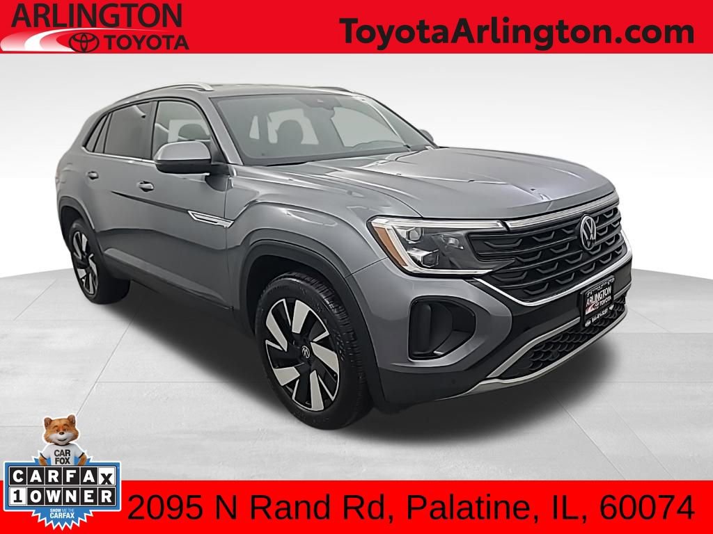 Used 2025 Volkswagen Atlas Cross Sport SE image 1