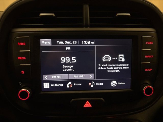 Certified 2022 Kia Soul LX image 16