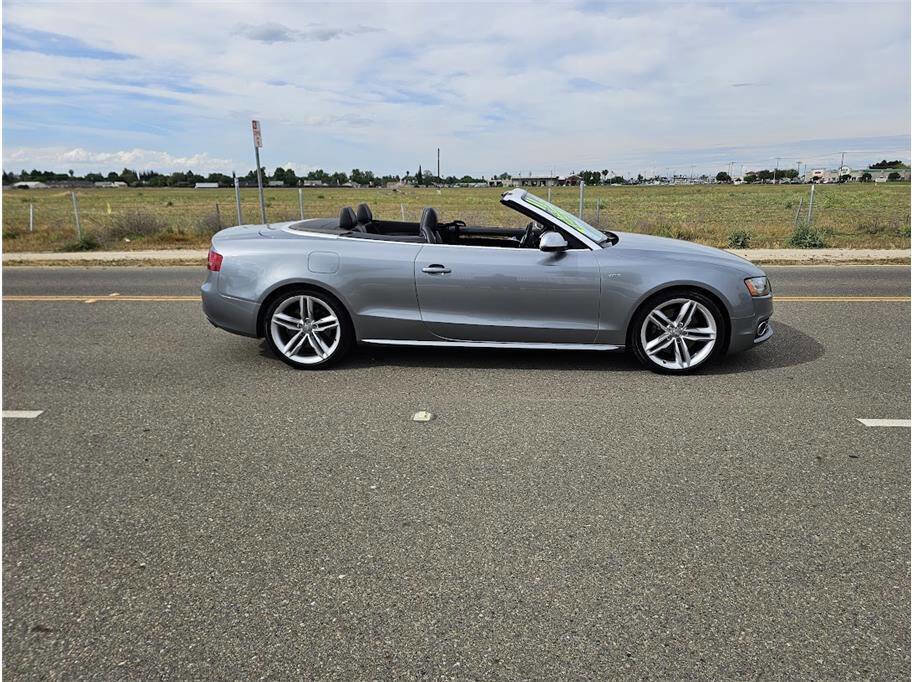 Used 2011 Audi S5 Prestige image 4