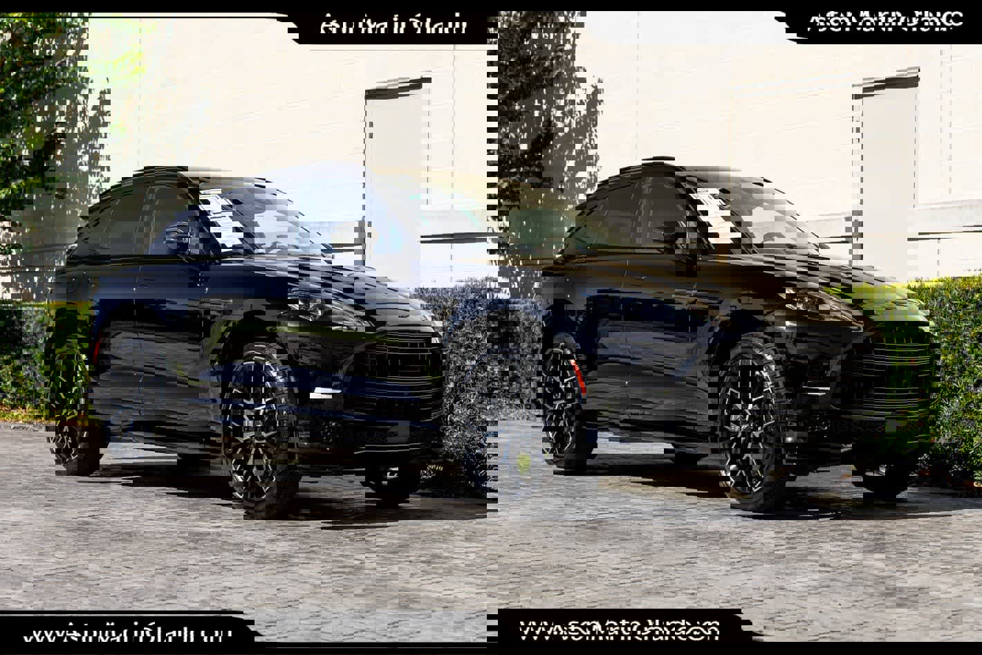 Used 2025 Aston Martin DBX 707 image 18