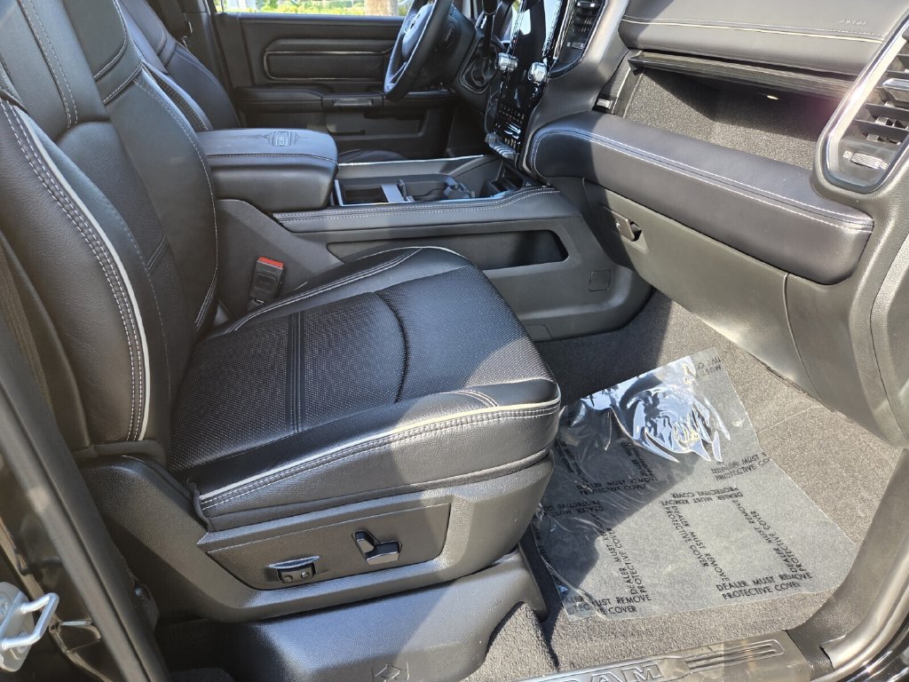 Used 2024 RAM 2500 Limited AWD/4WD image 25
