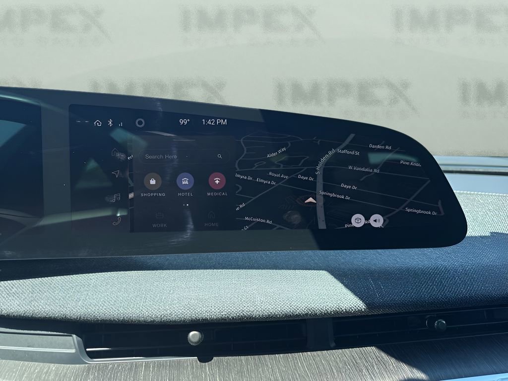 Used 2024 Lucid Air Pure image 21