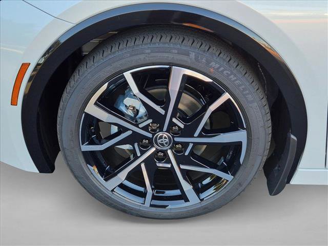 New 2026 Toyota Prius Plug-In Hybrid FWD image 10