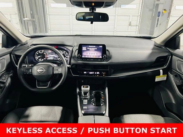 New 2026 Nissan Rogue SV FWD image 4