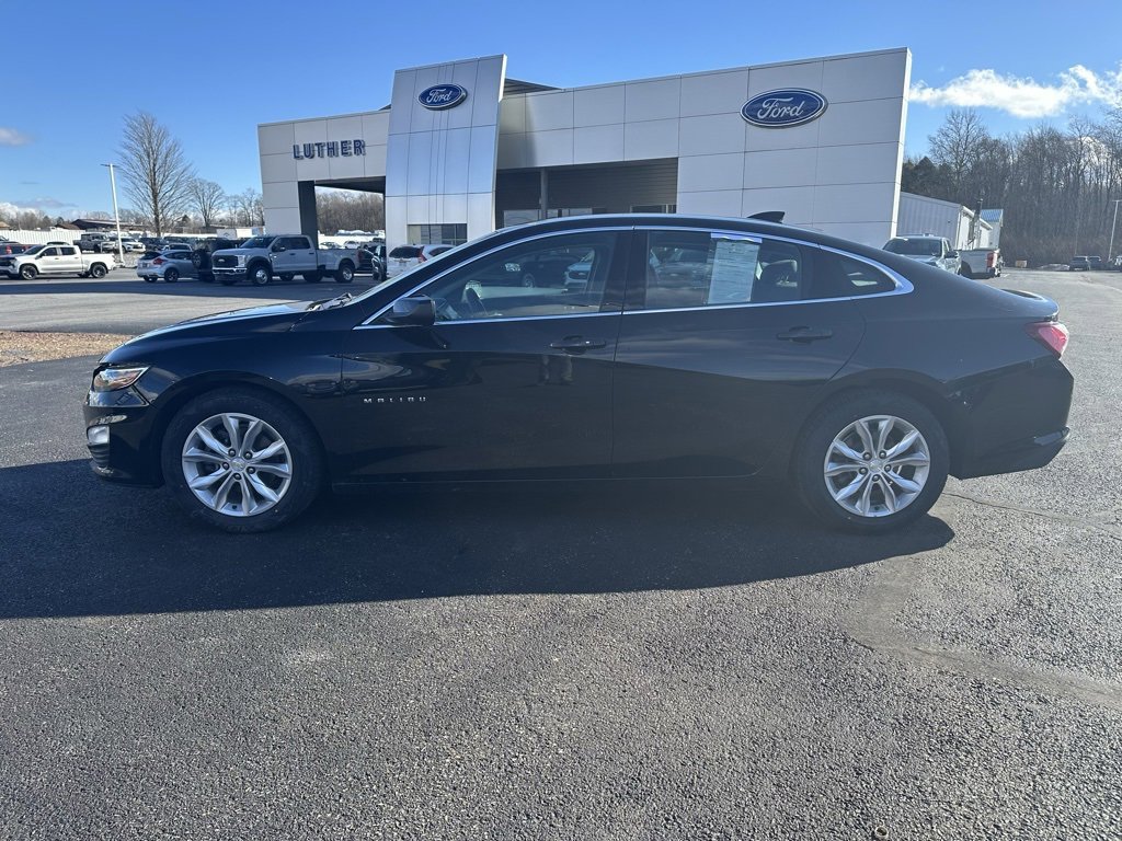 Used 2020 Chevrolet Malibu LT image 2