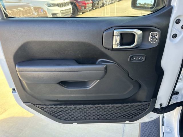 Used 2022 Jeep Wrangler Unlimited Sport image 22