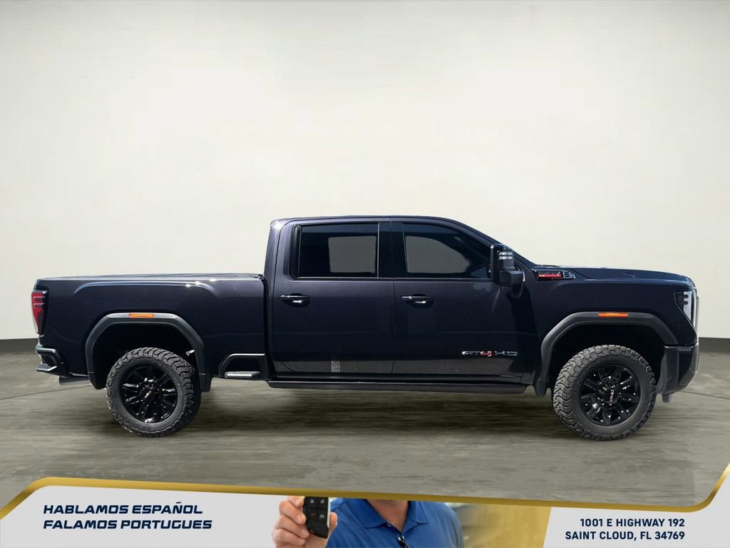 Used 2025 GMC Sierra 2500 AT4 w/ AT4 Premium Plus Package image 7