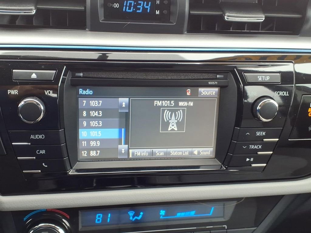 Used 2016 Toyota Corolla LE image 21