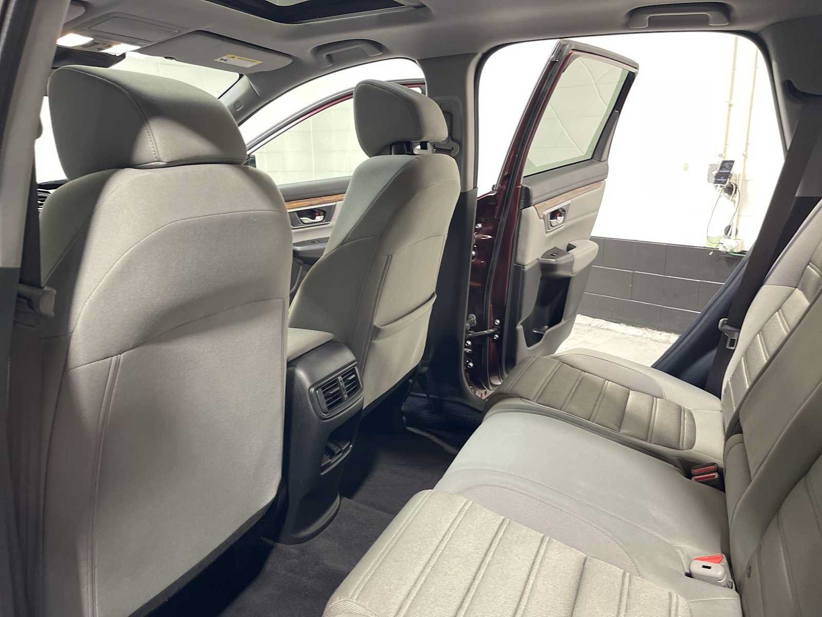 Used 2017 Honda CR-V EX image 12