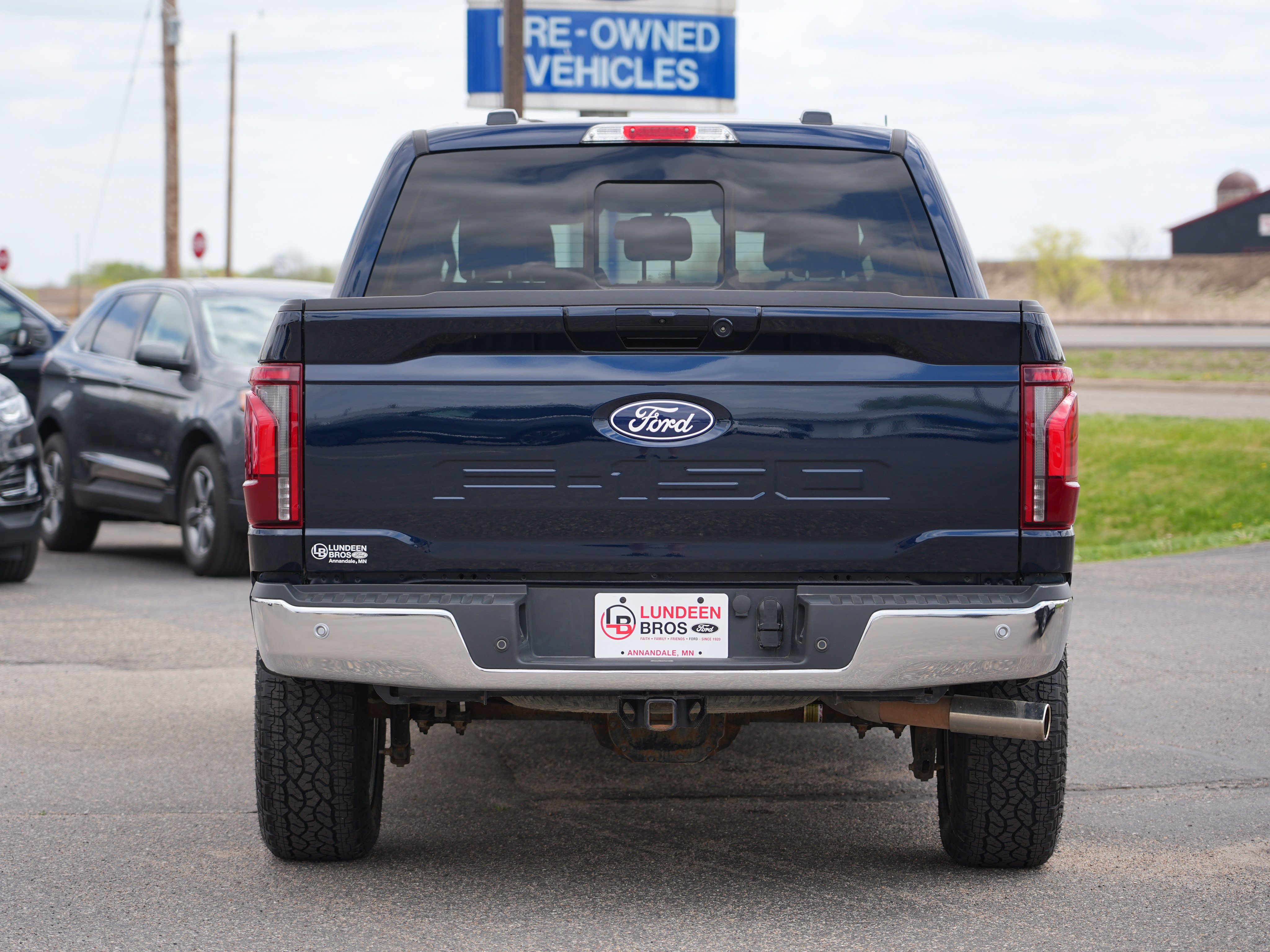 Used 2025 Ford F150 Lariat w/ Equipment Group 502A High AWD/4WD image 4
