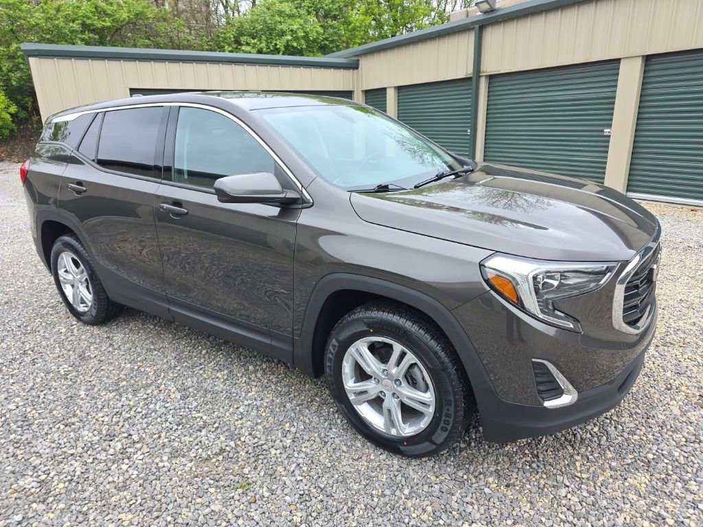 Used 2019 GMC Terrain SLE w/ LPO, Floor Liner Package AWD/4WD image 9