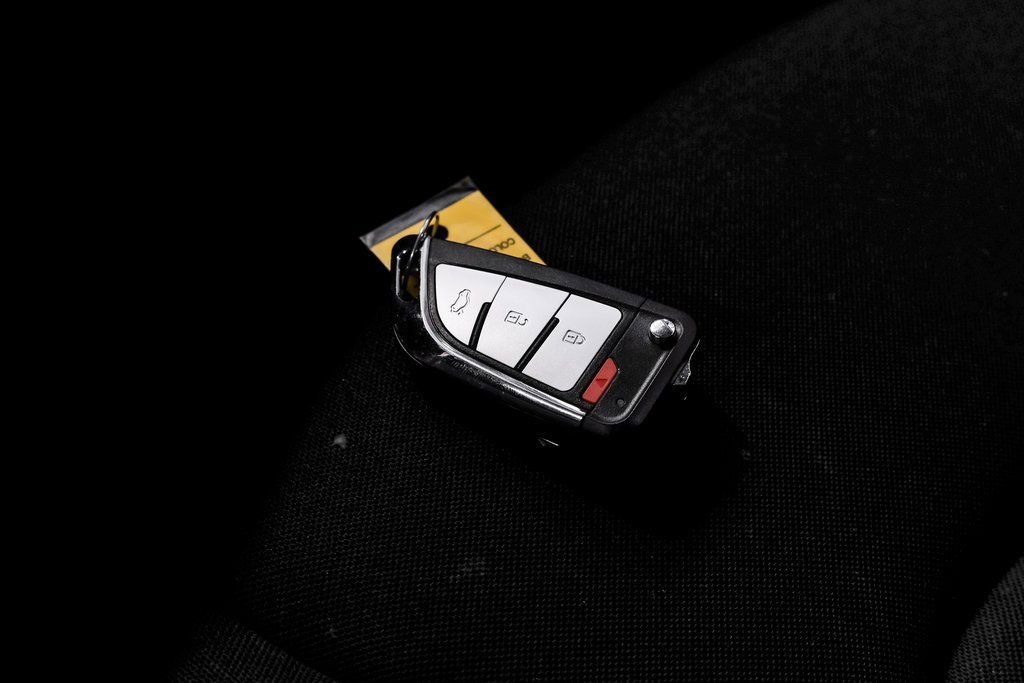 Used 2017 Jeep Renegade Altitude image 61