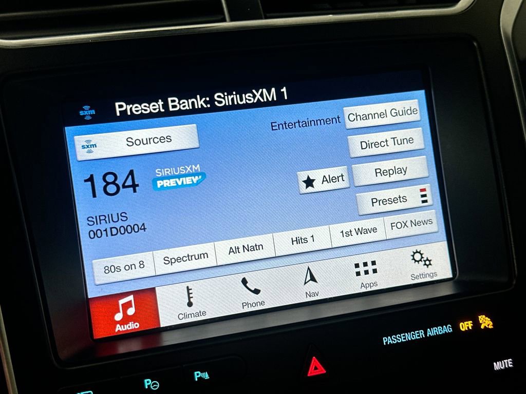 Used 2019 Ford Explorer Limited w/ Ford Safe & Smart Package FWD image 32