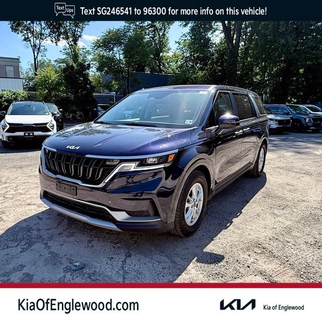 Certified 2024 Kia Carnival LX FWD image 1