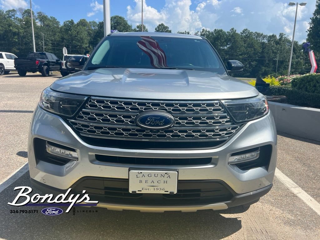 Used 2021 Ford Explorer Limited w/ Equipment Group 301A RWD image 2