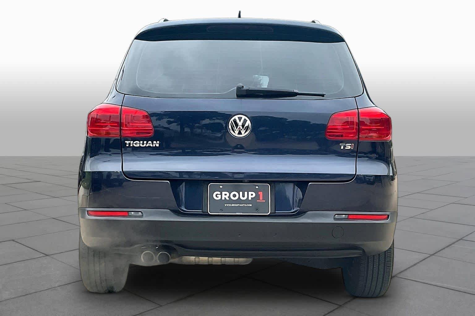 Used 2016 Volkswagen Tiguan S FWD image 5