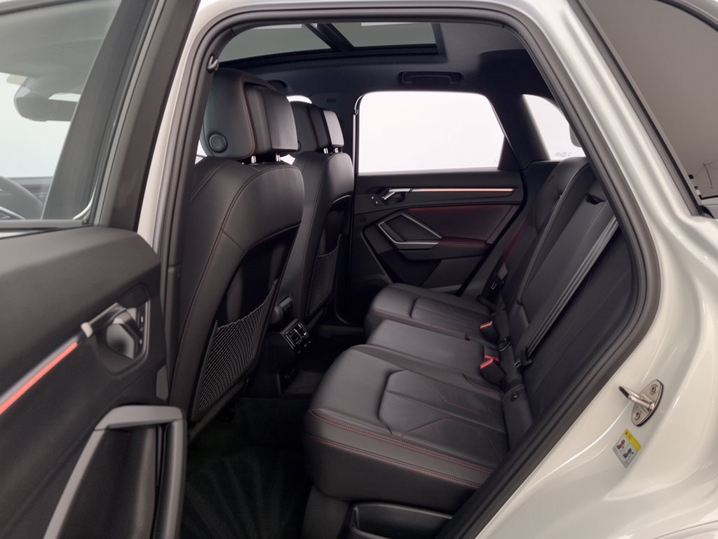Certified 2025 Audi Q3 2.0T Premium Plus w/ Premium Plus Package AWD/4WD image 25