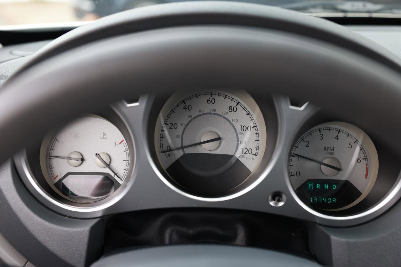 Used 2008 Chrysler Sebring Touring image 26