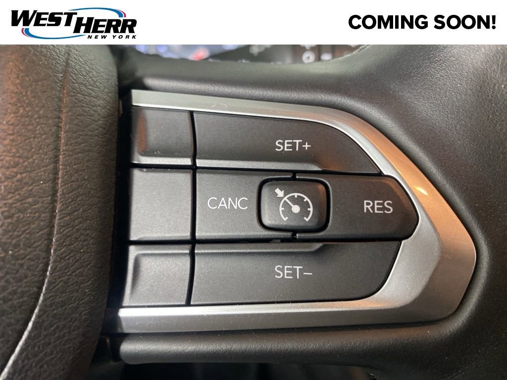 Used 2022 Jeep Compass Latitude image 10