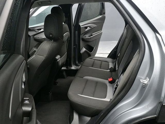 Used 2025 Chevrolet TrailBlazer LT w/ Driver Confidence Package image 15